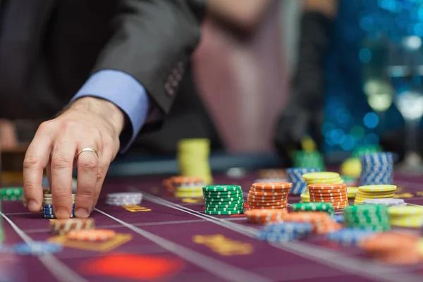 What Makes an online casino Singapore Appealing to Players